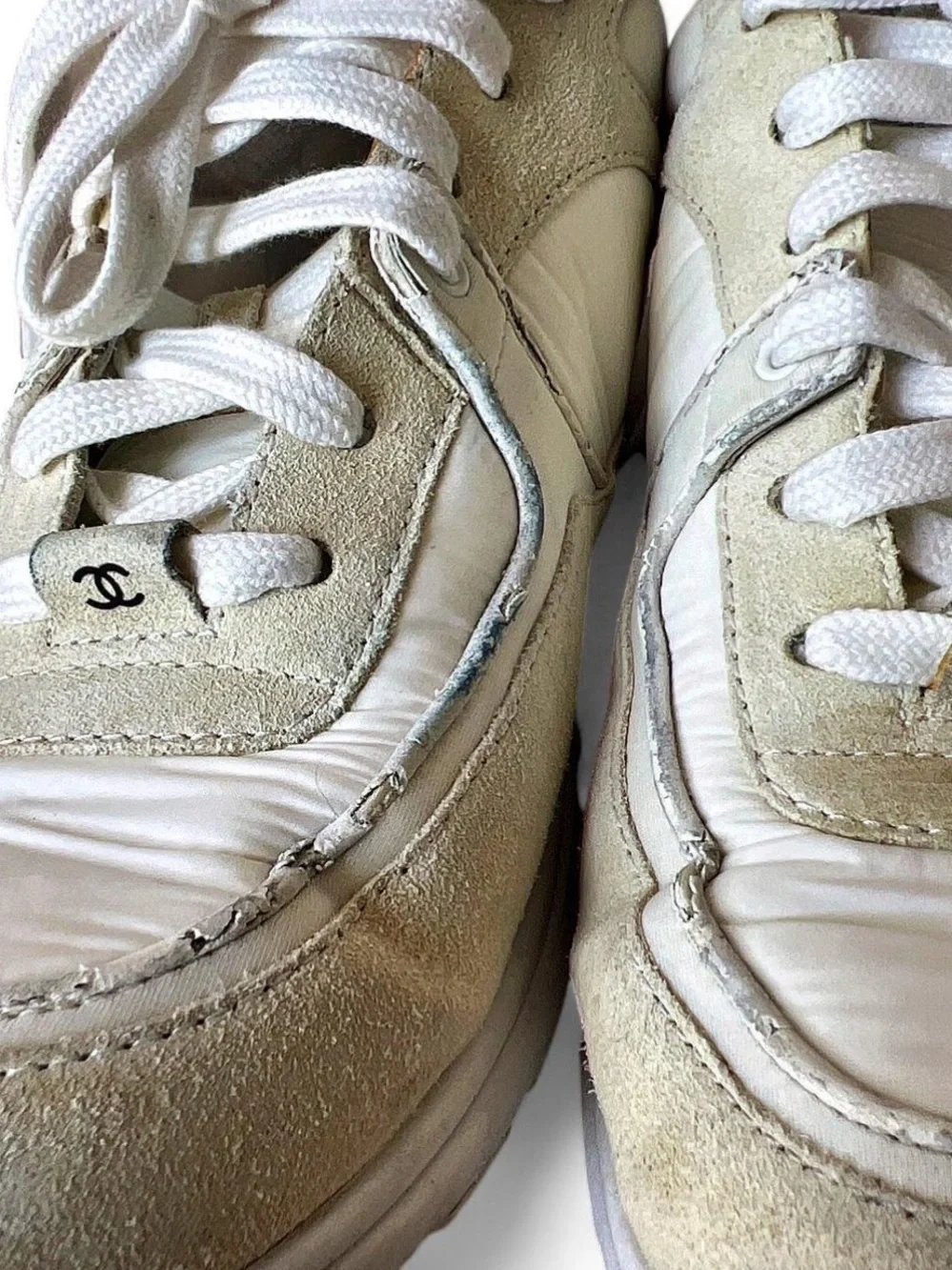 CHANEL White CC Logo Suede Leather Running Classic Sneakers    W G34360 38 1/2